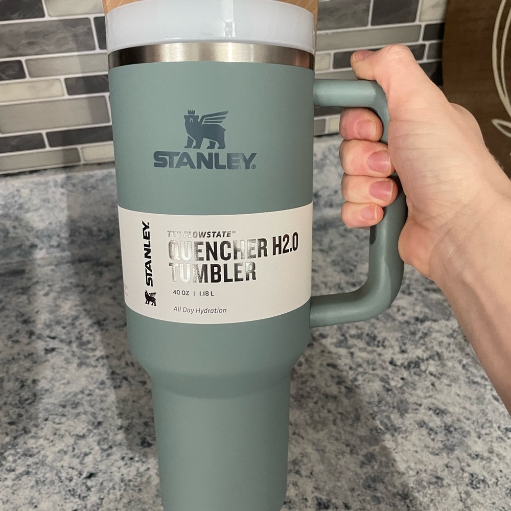 Stanley 40oz tumbler